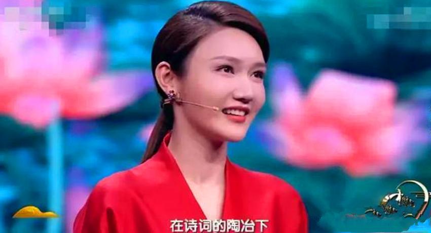 詩詞大會新主持人，傳承與創(chuàng)新的力量交融