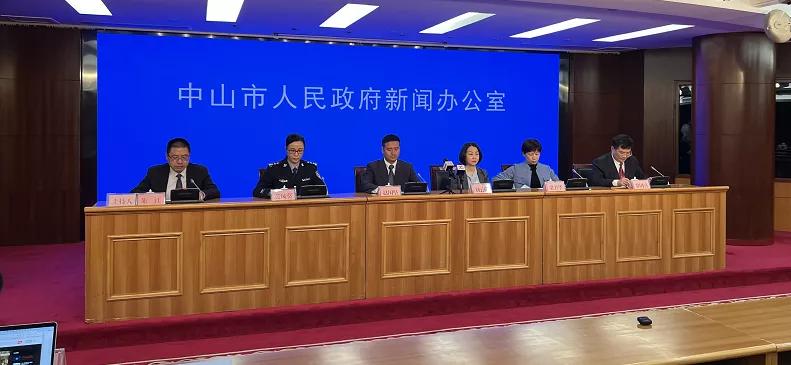 新冠病毒疫情最新風(fēng)險(xiǎn)分析報(bào)告揭秘，風(fēng)險(xiǎn)等級(jí)及應(yīng)對(duì)策略