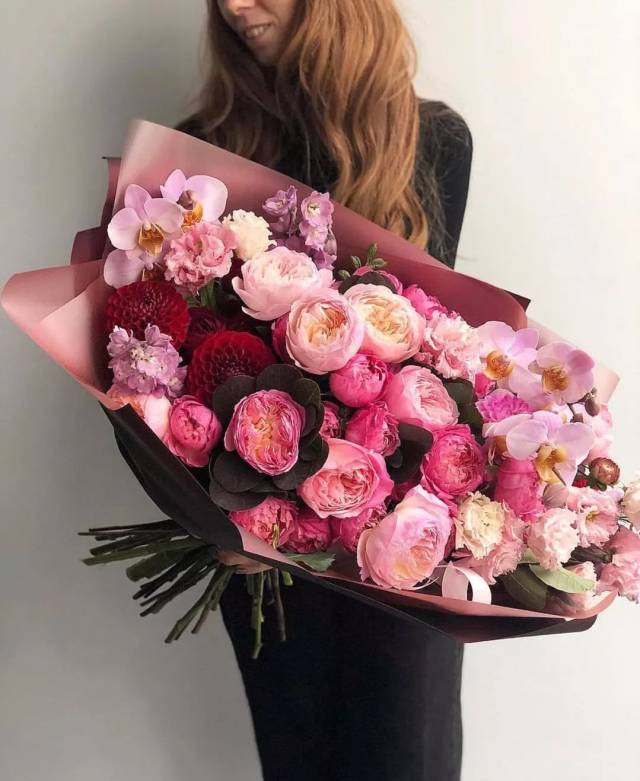 最新鮮花花束，時(shí)尚情感之完美交融