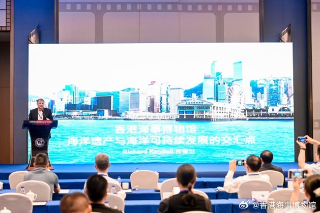 香港全新篇章，探索之旅與免費(fèi)資料的海洋，2024年啟程